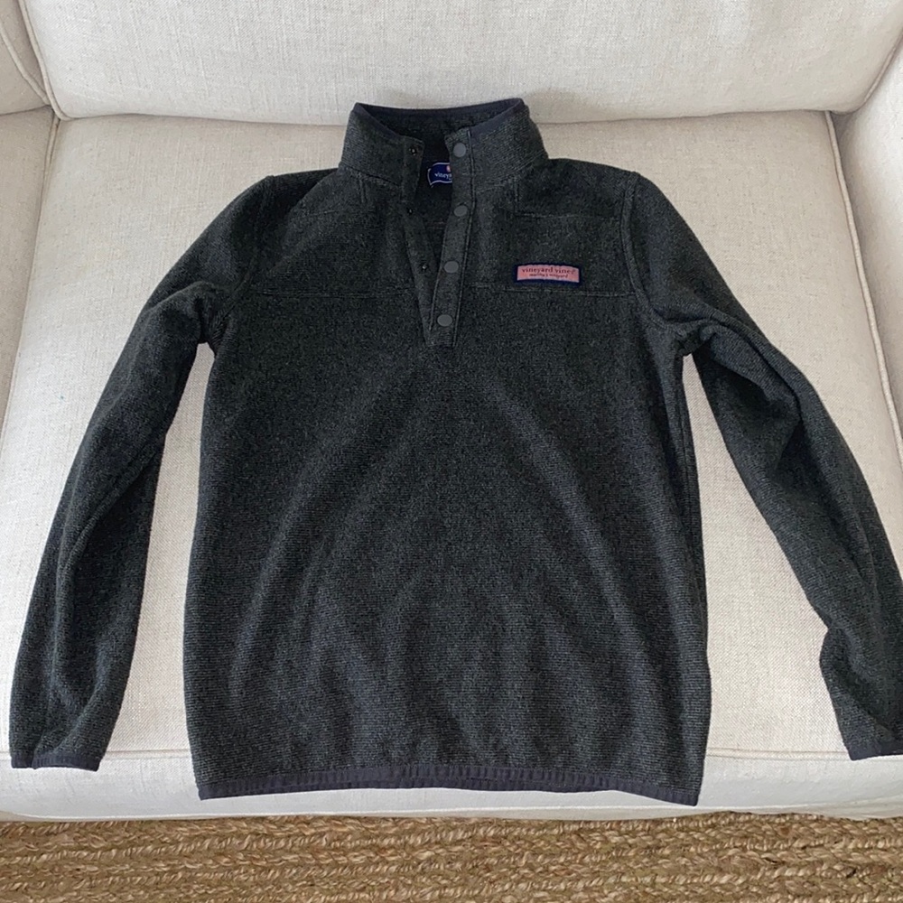 Vineyard vines quarter button up